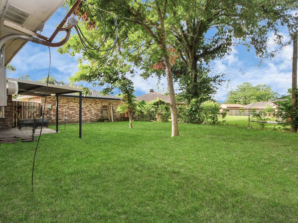 15135 Chipman Lane, Houston TX 77060
