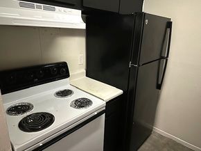 5625 Antoine Drive 408, Houston TX 77091