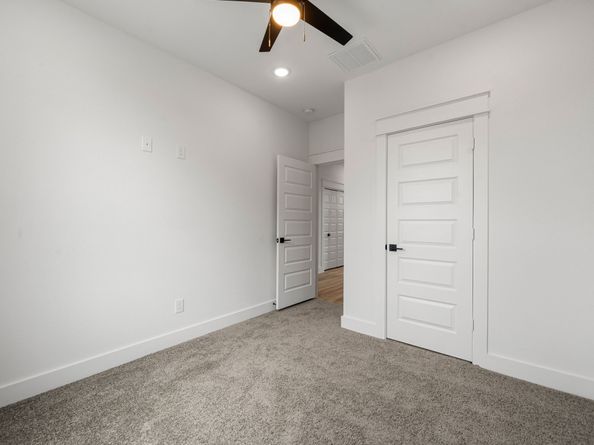 7347 Avenue J, Houston TX 77011