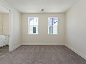 3905 Pinemont Drive G, Houston TX 77018