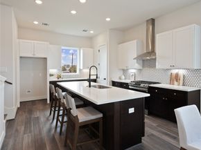 3905 Pinemont Drive G, Houston TX 77018