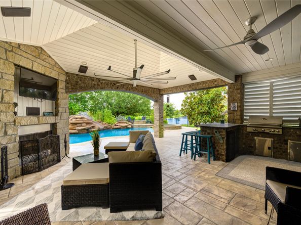 9803 White Rock Lake Trail, Cypress TX 77433