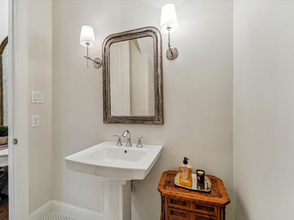 1126 Lake Pointe Parkway, Sugar Land TX 77478