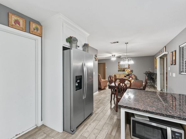 14018 Duncannon Drive, Houston TX 77015