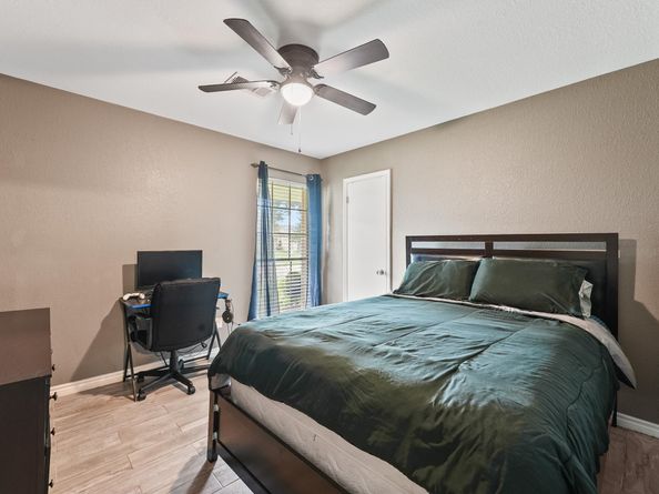14018 Duncannon Drive, Houston TX 77015