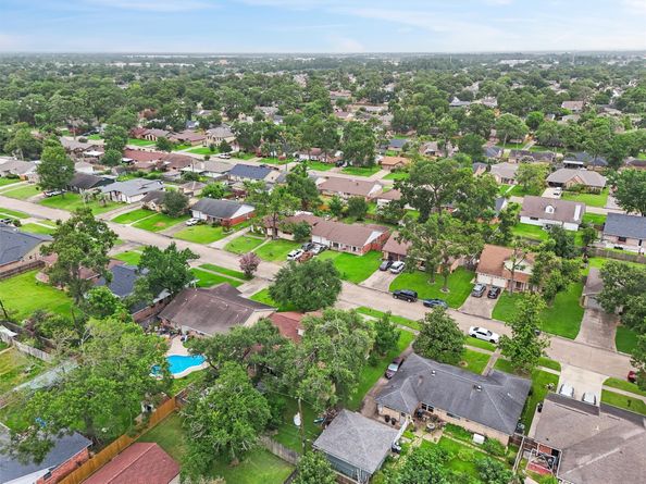 14018 Duncannon Drive, Houston TX 77015