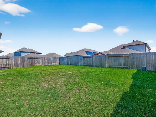 5615 Silverleaf Oak Lane, Houston TX 77066