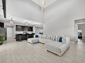 5615 Silverleaf Oak Lane, Houston TX 77066