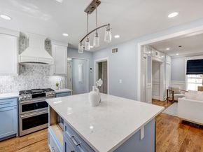 420 W 17th Street, Houston TX 77008