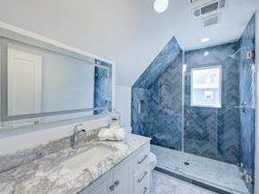 420 W 17th Street, Houston TX 77008