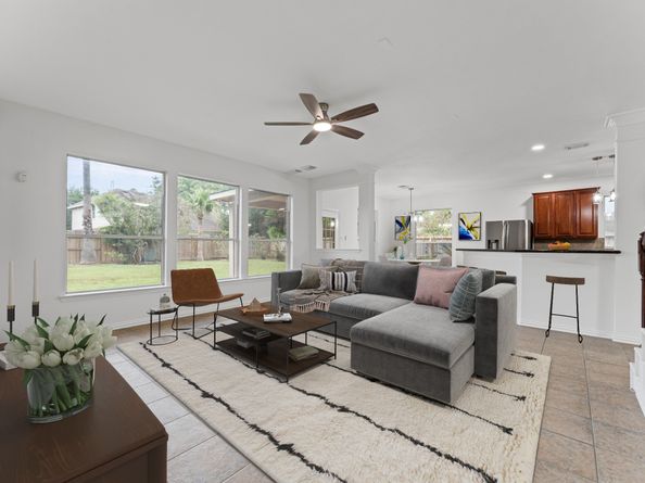 15019 Cozy Hollow Lane, Houston TX 77044