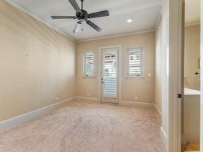 303 Calle Sevilla Place, Houston TX 77007