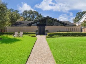 10027 Chevy Chase Drive, Houston TX 77042