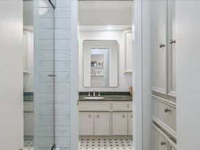 10027 Chevy Chase Drive, Houston TX 77042