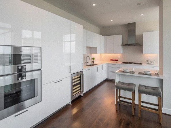 4521 San Felipe Street 2101, Houston TX 77027