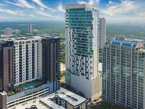4521 San Felipe Street 2101, Houston TX 77027