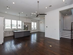 10915 Grove Tree Lane, Houston TX 77043