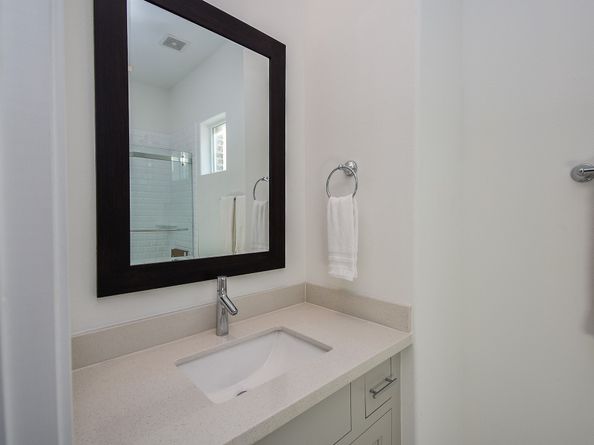 10915 Grove Tree Lane, Houston TX 77043