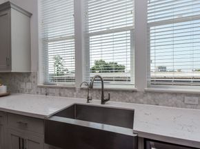 10915 Grove Tree Lane, Houston TX 77043