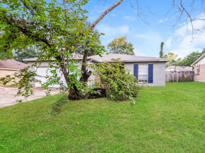 1722 Lindy Lane, Conroe TX 77301