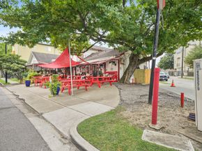 2106 Genesee Street, Houston TX 77006