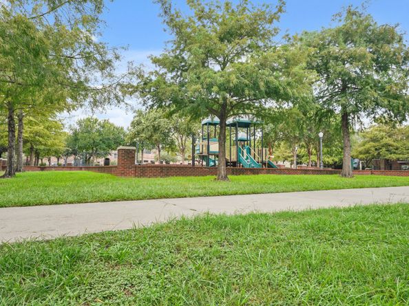 2106 Genesee Street, Houston TX 77006