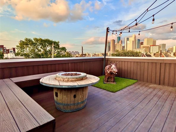2106 Genesee Street, Houston TX 77006