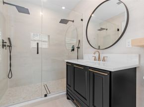 6611 Rockbridge Lane, Houston TX 77023