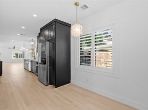 6611 Rockbridge Lane, Houston TX 77023