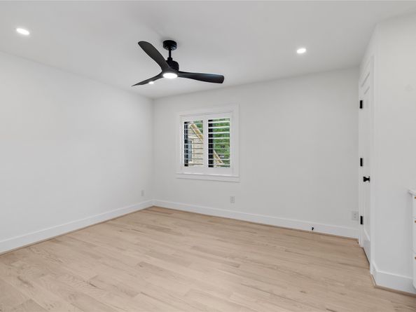6611 Rockbridge Lane, Houston TX 77023