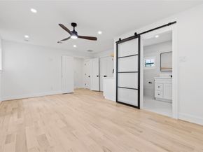 6611 Rockbridge Lane, Houston TX 77023