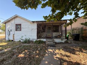 6221 Peg Street, Houston TX 77092