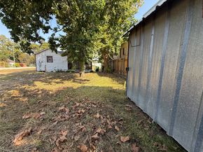 6221 Peg Street, Houston TX 77092