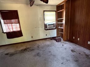 6221 Peg Street, Houston TX 77092