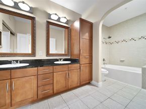 2299 Lone Star Drive Drive 306, Sugar Land TX 77479