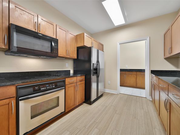 2299 Lone Star Drive Drive 306, Sugar Land TX 77479
