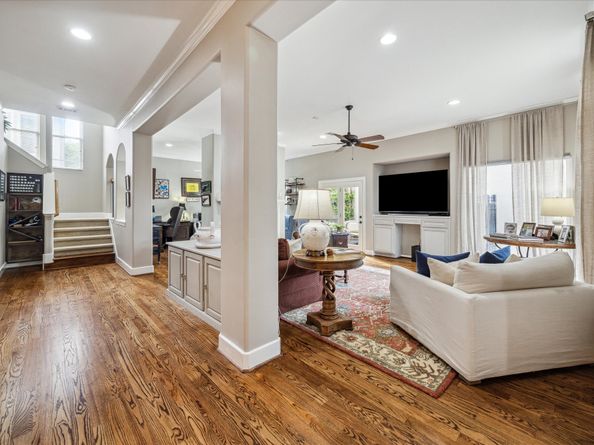 2727 Stuart Manor, Houston TX 77082