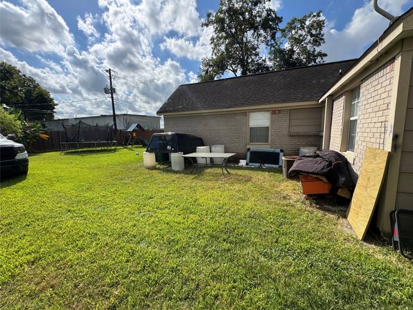 7518 Gracia Street, Houston TX 77037