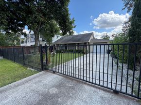 7518 Gracia Street, Houston TX 77037