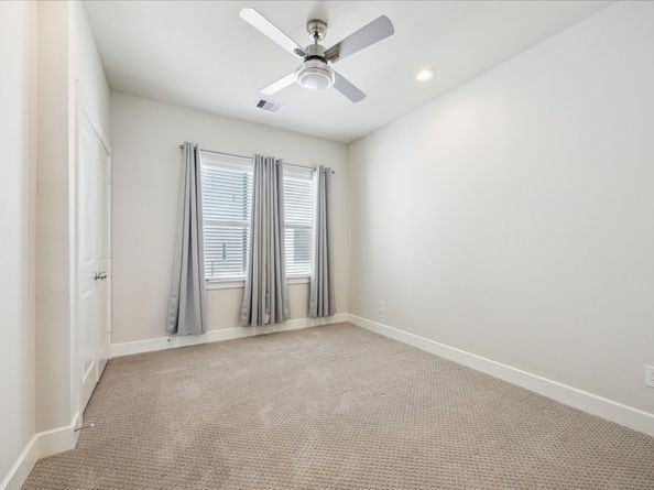 8534 Madeleine Rose Lane, Houston TX 77055