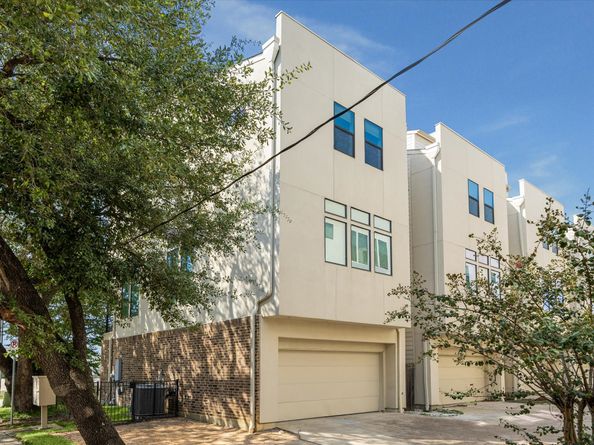 2102 Sabine Street, Houston TX 77007