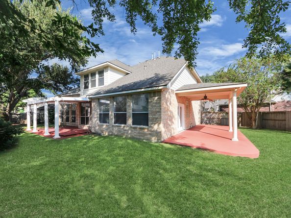 4422 Roundtree Lane, Missouri City TX 77459