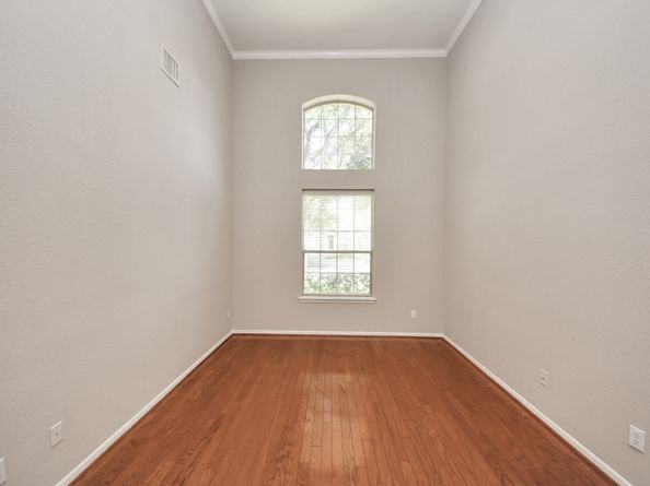 4422 Roundtree Lane, Missouri City TX 77459