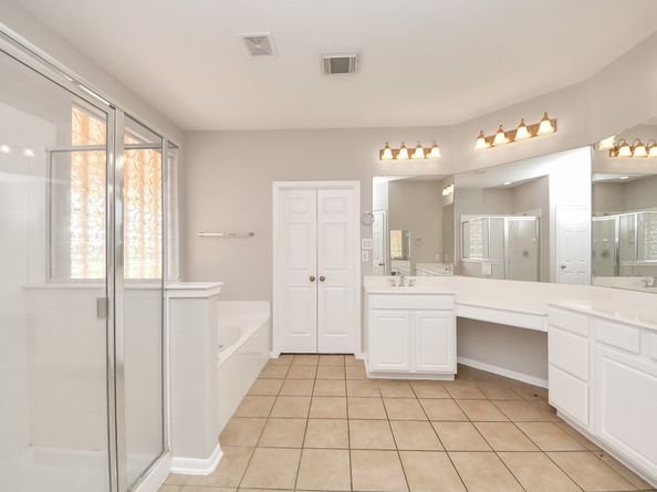 4422 Roundtree Lane, Missouri City TX 77459