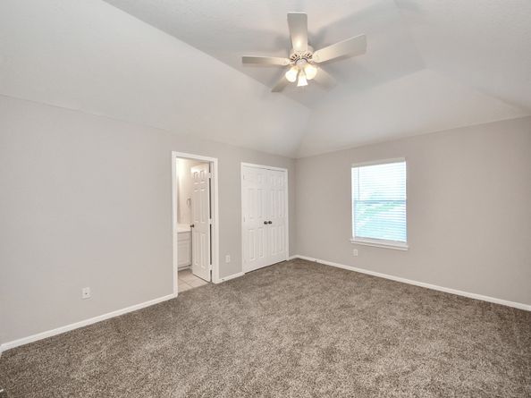 4422 Roundtree Lane, Missouri City TX 77459