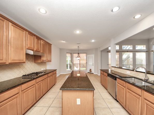 4422 Roundtree Lane, Missouri City TX 77459