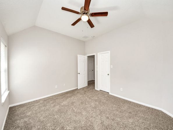 4422 Roundtree Lane, Missouri City TX 77459