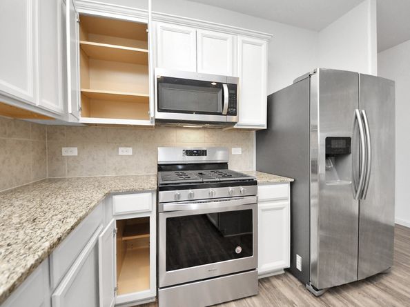 6715 Cortenridge Lane, Houston TX 77048