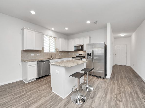 6715 Cortenridge Lane, Houston TX 77048