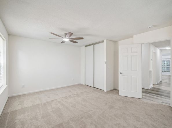 143 W Village Knoll Circle, Spring TX 77381